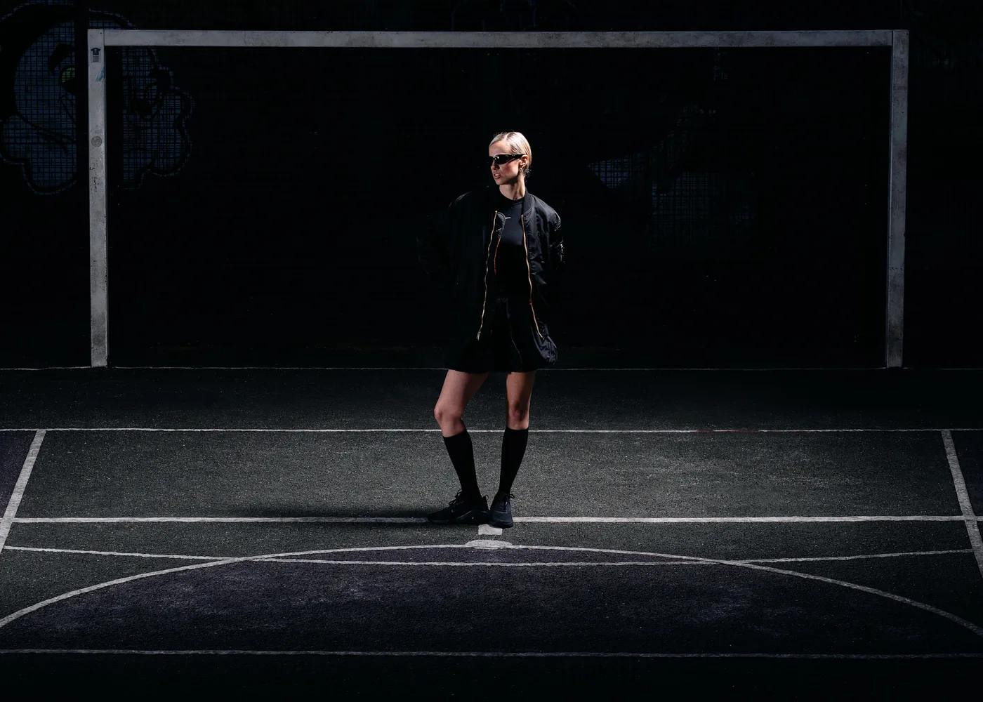 COURTSIDE _006