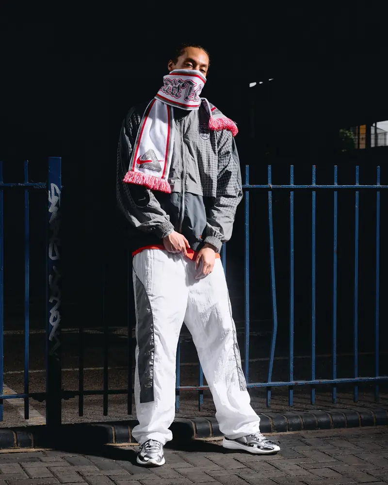 PALACE_NIKE_ENGLAND